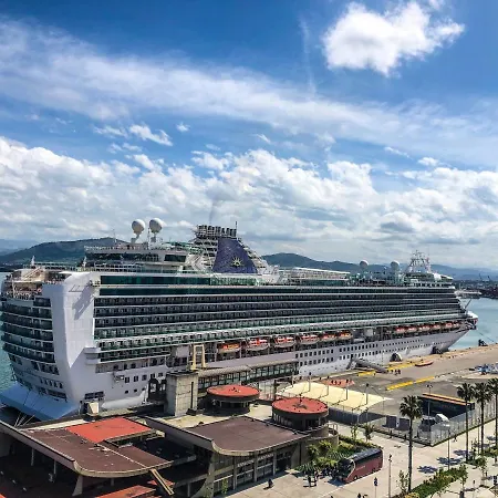 Bahía Hotel 4*